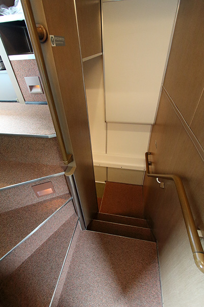 カシオペアスイート・メゾネットタイプ 階段